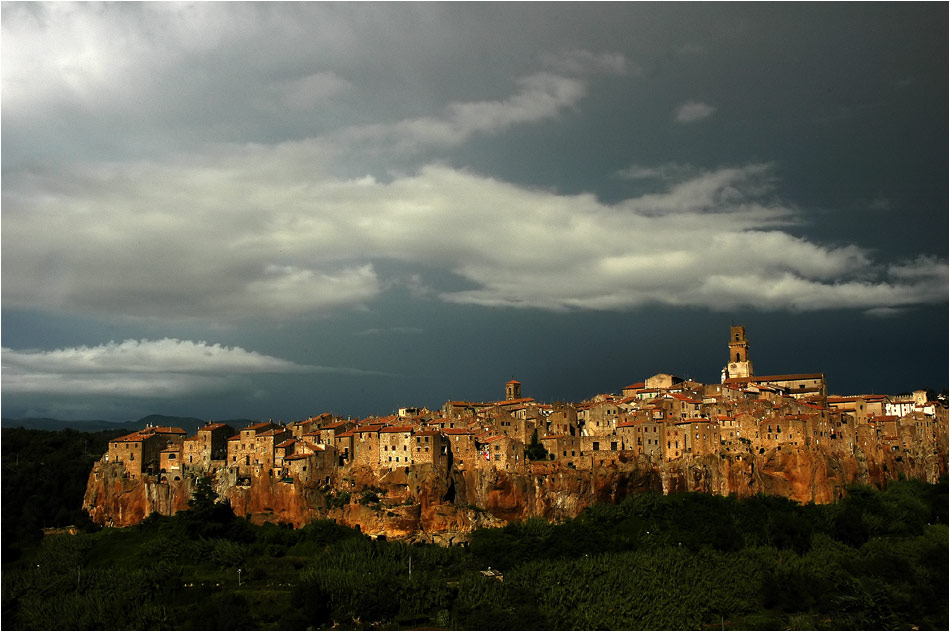 Pitigliano