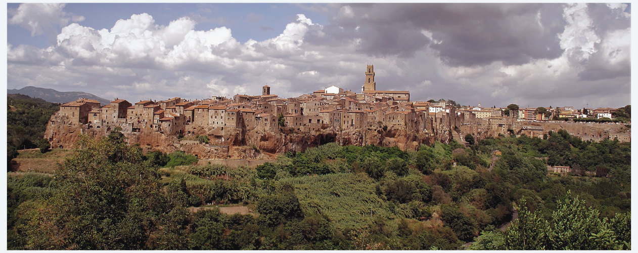 Pitigliano