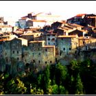 Pitigliano, città sul tufo.