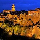 Pitigliano zur blauen Stunde