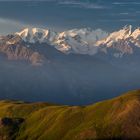 Piz Palü und Biancograt im ersten Morgenlicht