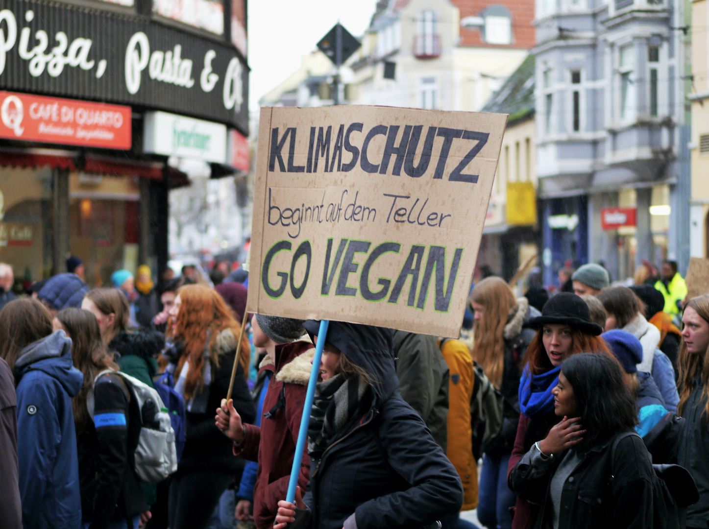 pizza pasta ? go vegan !