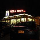 pizzia town