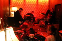 P_Jazz HH c75d-9188_v2_Pony_v1okt25