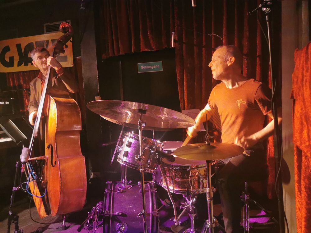 P_Jazz Kiste Trio p30-2025-03-21_175156
