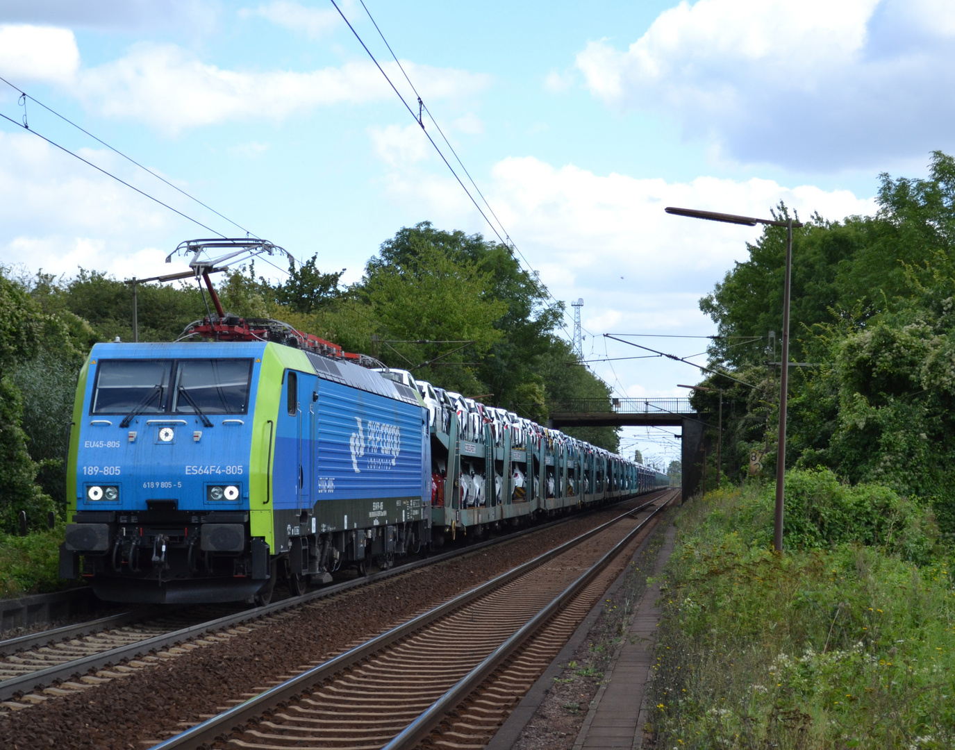 PKP Cargo 189 805 mit dem Fiatzug