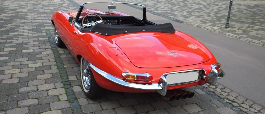 Pkw-Oldie-Jaguar-E-Type-014