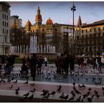 ...plaça Catalunya...