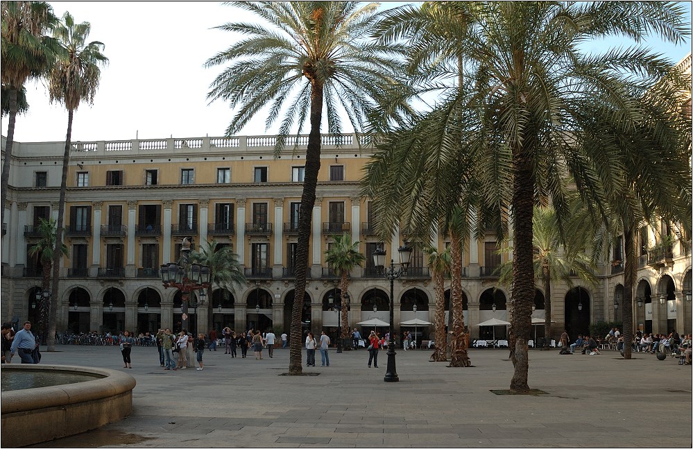 .. Placa Reial .. Barcellona ..