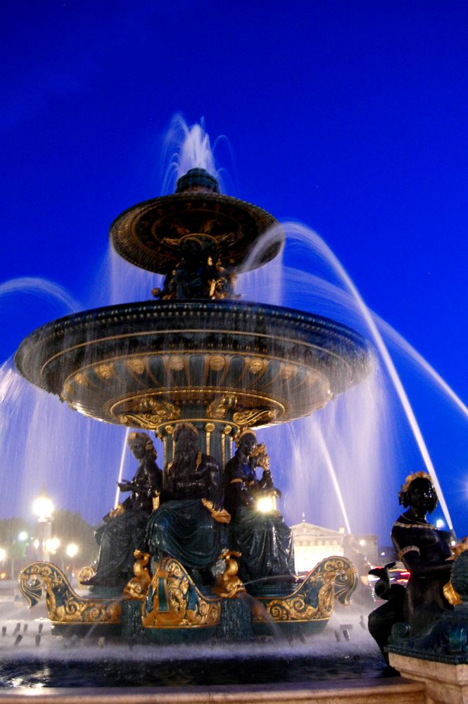 Place de la Concorde Brunnen