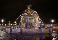 Place De La Concorde - Fontaine des Mers - 10