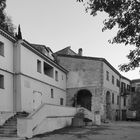 Place de l’Eglise à Sainte-Agnès