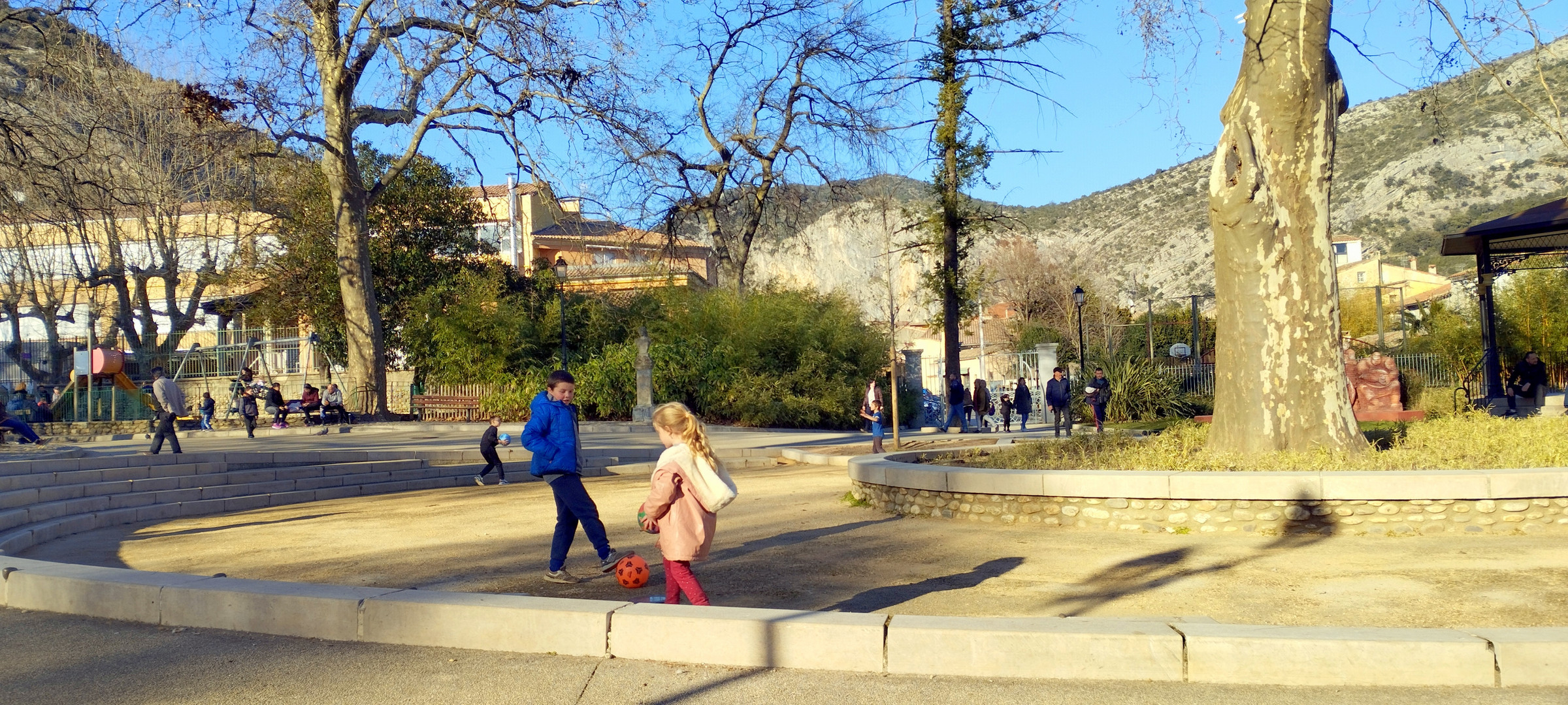 Place des Cordeliers, Anduze, Gard