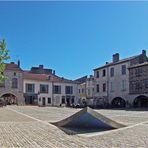 Place des Cornières  --  Lauzerte, Tarn-et-Garonne