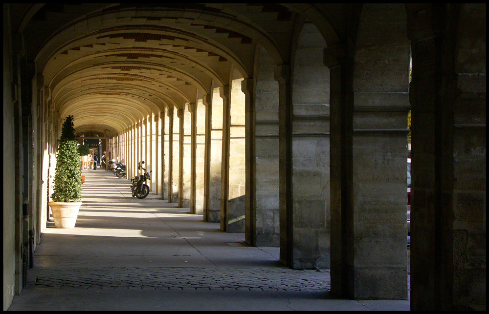 Place des Vosges, Paris