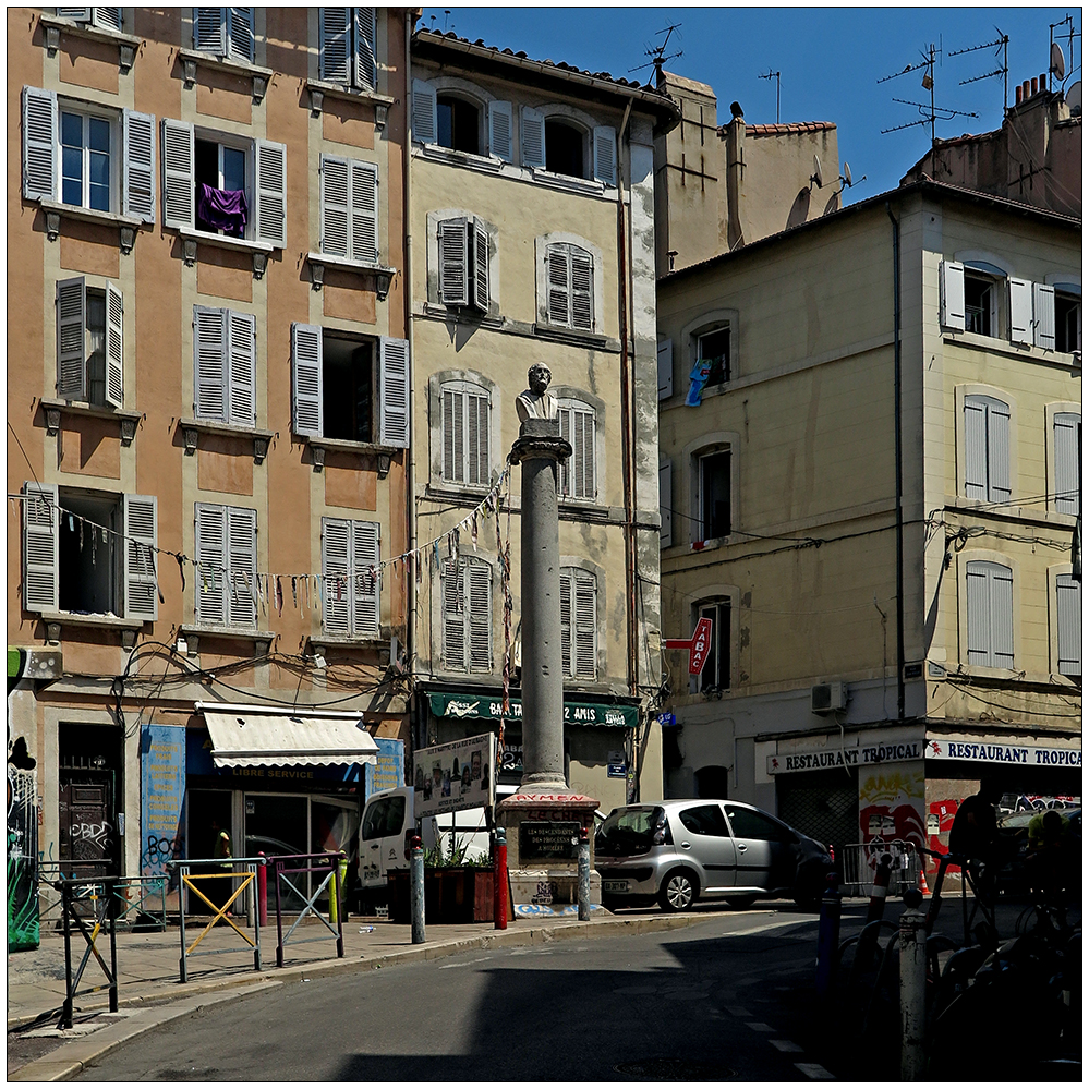 Place du 5 novembre - Marseille