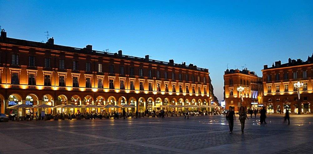 Place du Capitole le soir