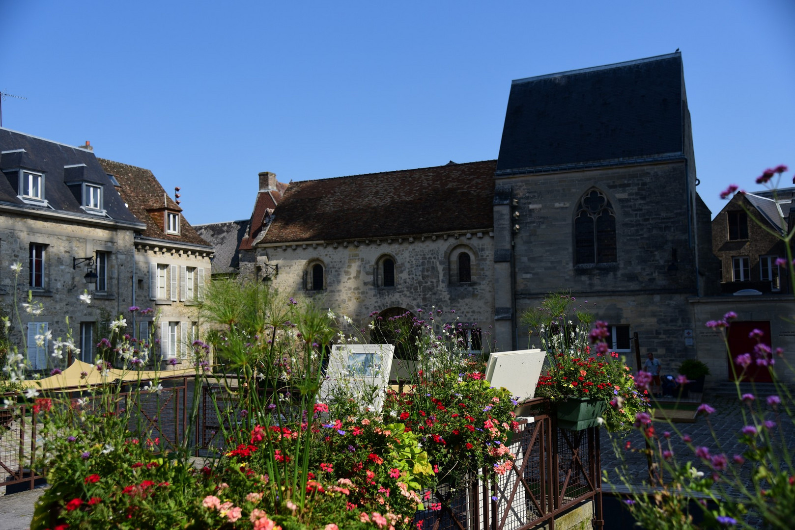 Place du Parvis LAON