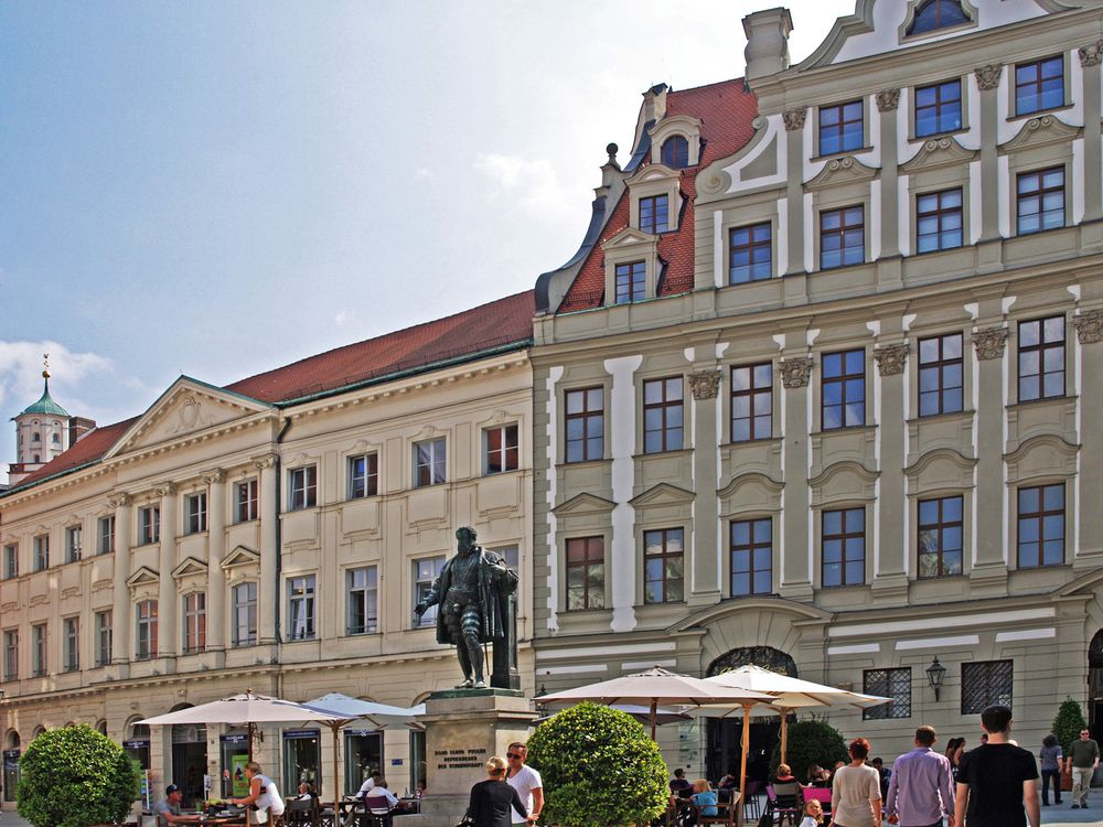 Place Fugger avec la statue de Hans Jakob Fugger - Augsbourg 