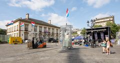 Place Guillaume II - 02