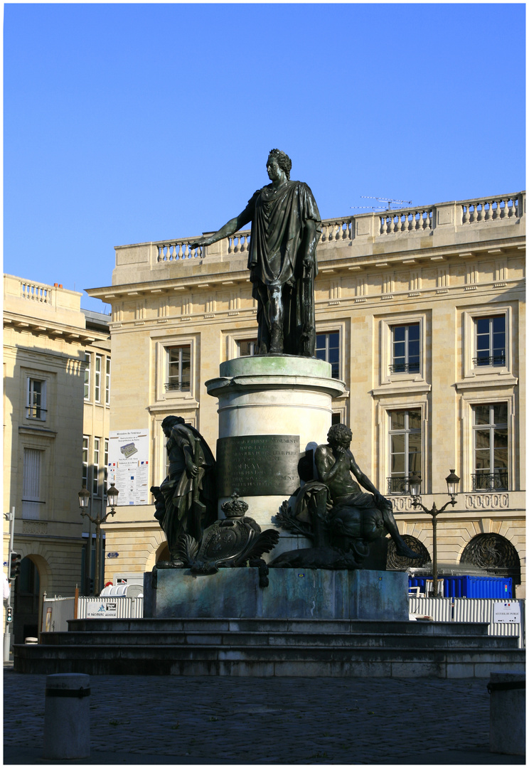 Place Roi Louis XV