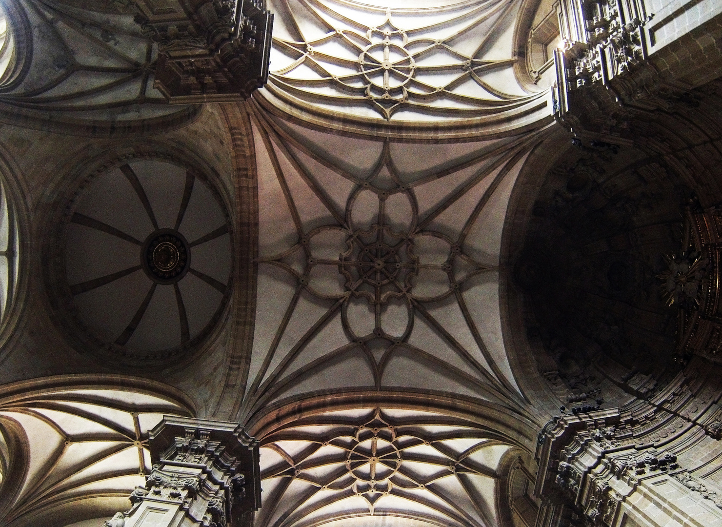 Plafond de la Basilique Santa Maria del Coro- San Sebastian -Decke der Basilika Santa Maria del Coro