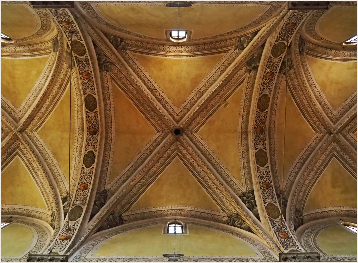 Plafond de la cathédrale Notre-Dame de l’Annonciation à Salo