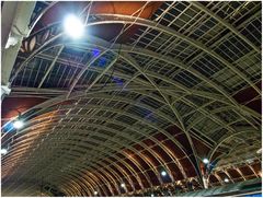 Plafond de la gare de Paddington à Londres *