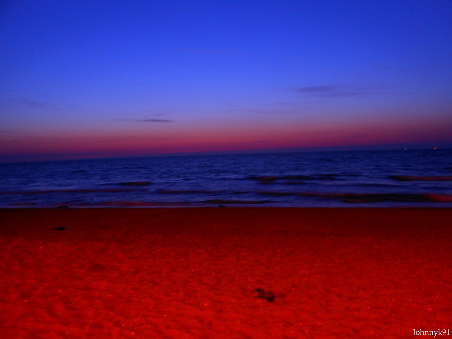 Plage au crépuscule