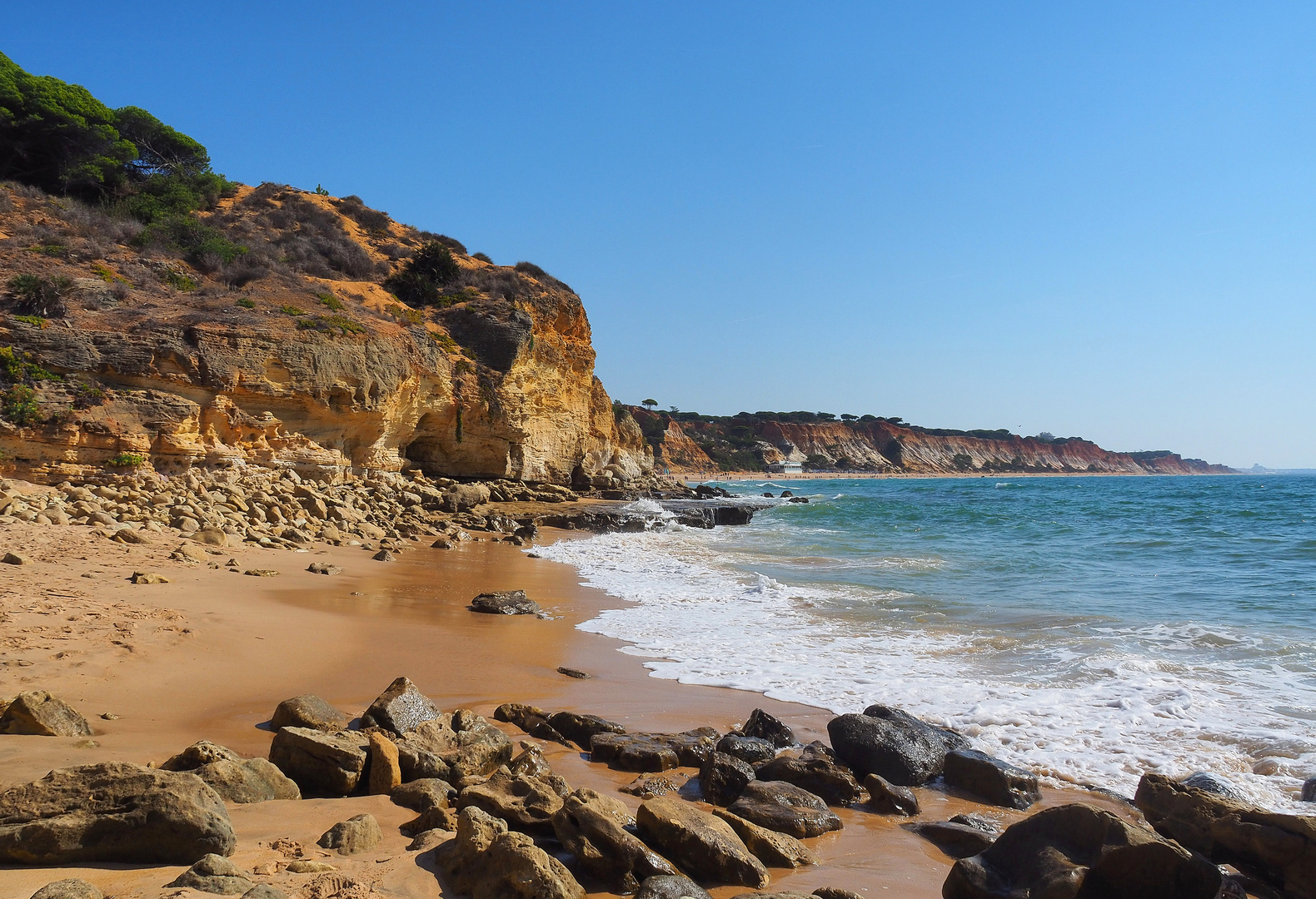 Plage de la Croix - Praia dos Cruz  -  Olhos de Agua