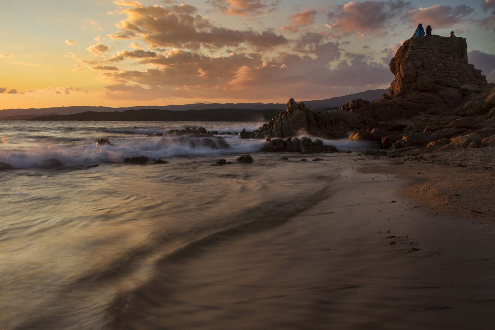 Plage de la Tonnara, Sunset