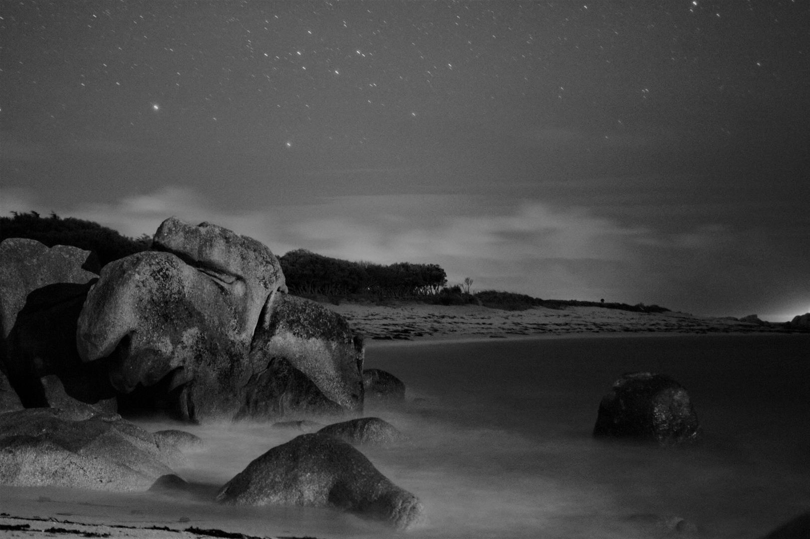 Plage de Pontusval