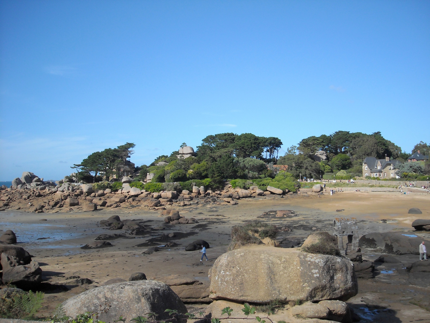 Plage de Trégastel à marée basse