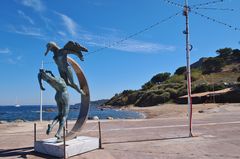 plage deserte à st tropez....pendant la journèe