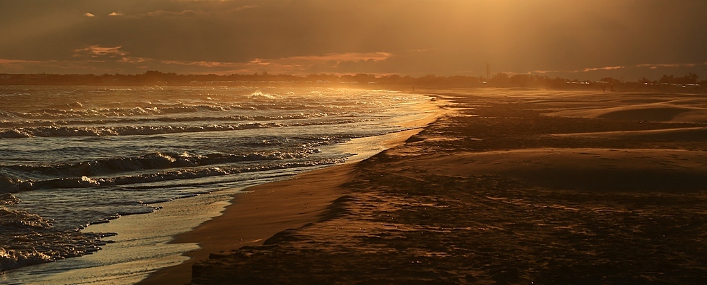 Plage Est am Abend