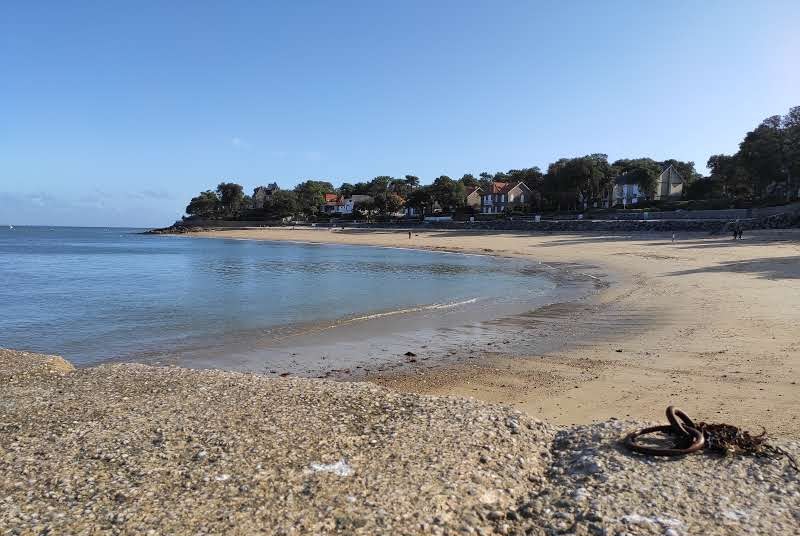 Plage noirmoutrine