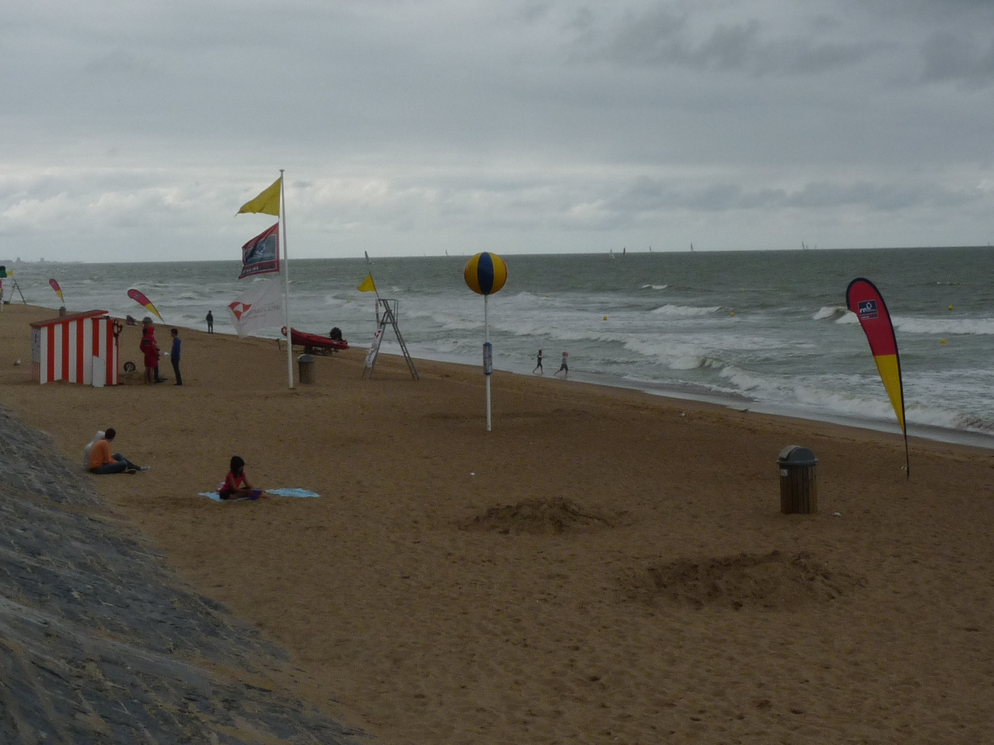 Plage Ostende 30.07.2011, wetter wie september !