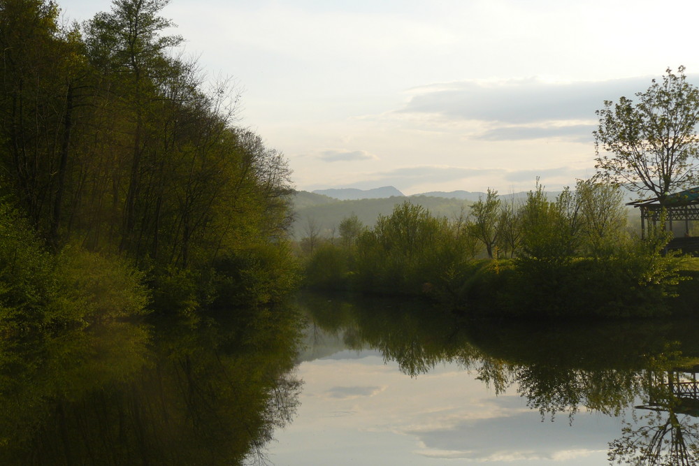 Plaiesti Lake