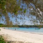  Plaisir de la plage, baie de Kuto, Île des Pins  --  Den Strand geniessen, Kuto-Bucht, Pinieninsel