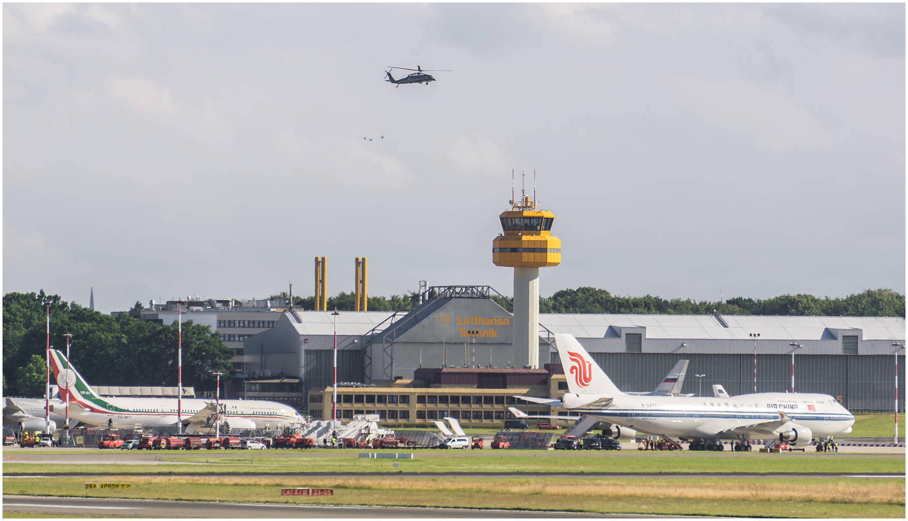 "Planespotting": Präsidenten-Hubschrauber "Marine One" over HH-Fuhlsbüttel (G20 2017)