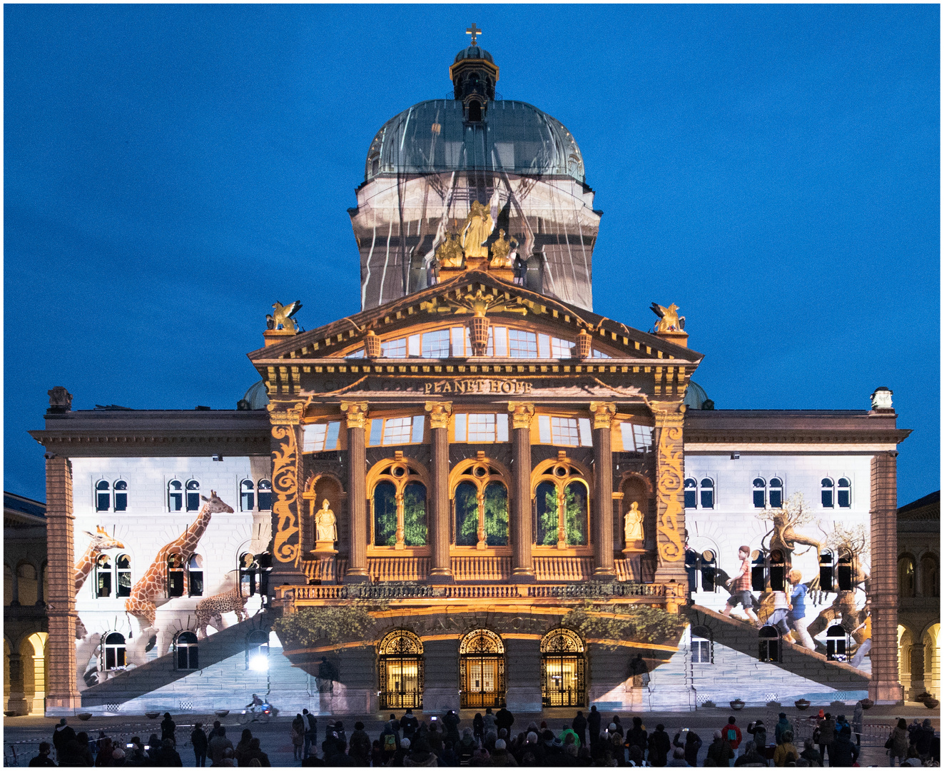 Planet Hope ......  Rendez-vous am Bundesplatz