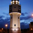 Planitzer Wasserturm" bei Nacht "