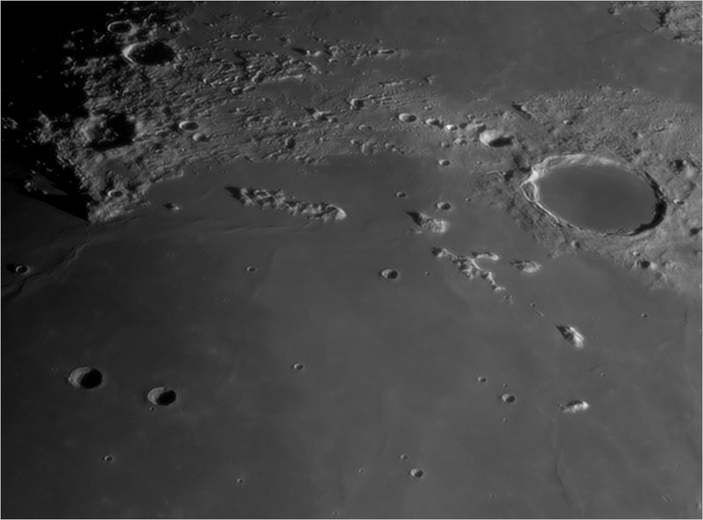 Plato mit Sinus Iridium