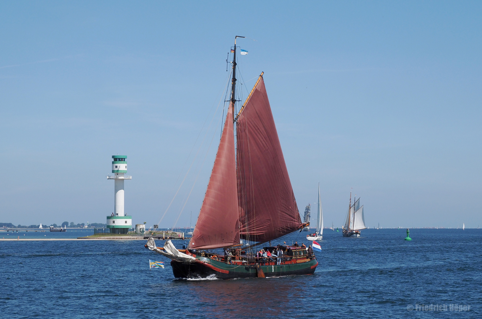 Plattbodenschiff De Albertha auf der Kieler Woche