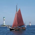 Plattbodenschiff De Albertha auf der Kieler Woche