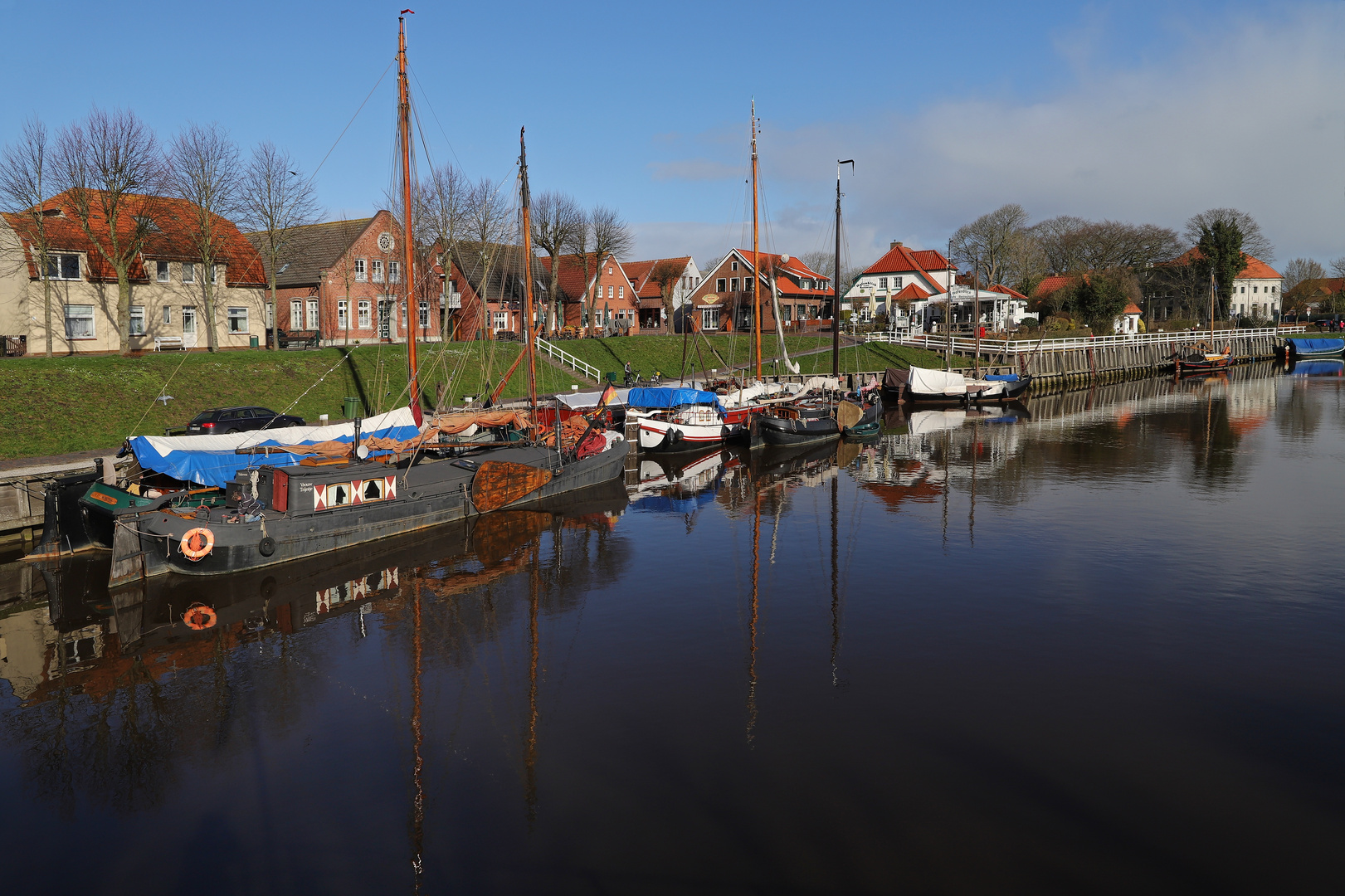 Plattbodenschiffe (2019_03_19_EOS 6D Mark II_0635_ji)