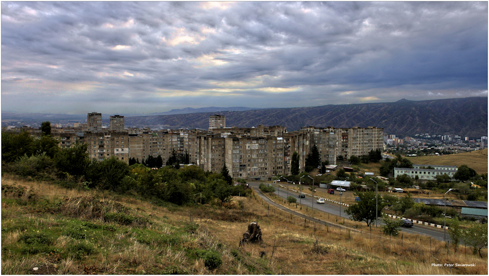 Plattenbausiedlung in Tibilisi