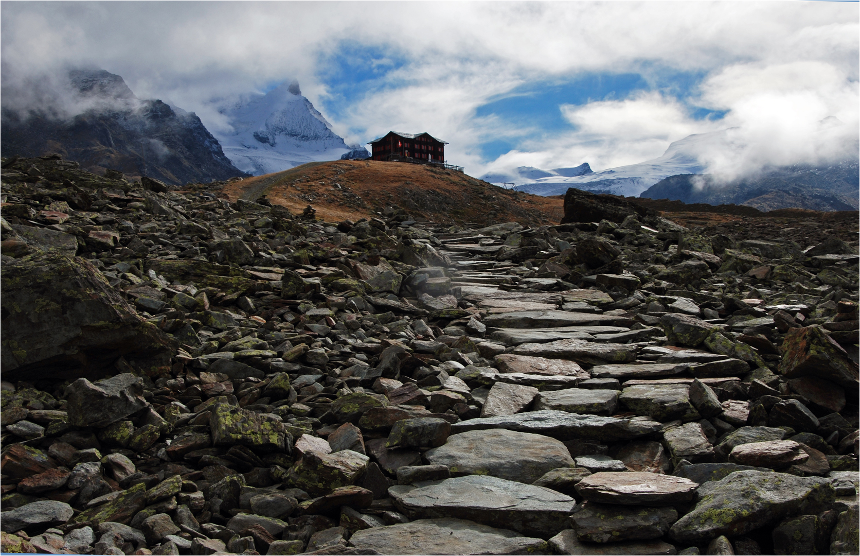 Plattenweg zur Fluhalp 2606 m 