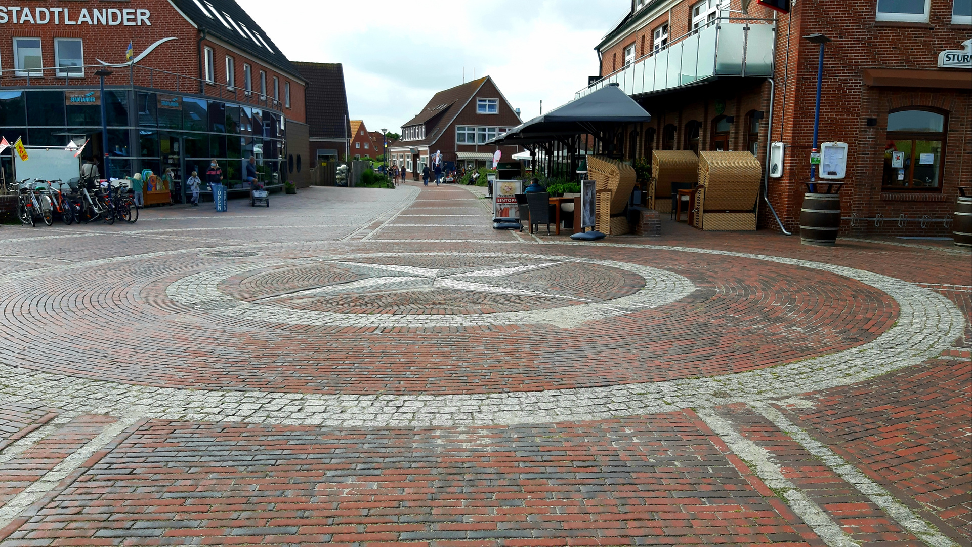 Platz des himmlischen Friesen's - Insel Baltrum