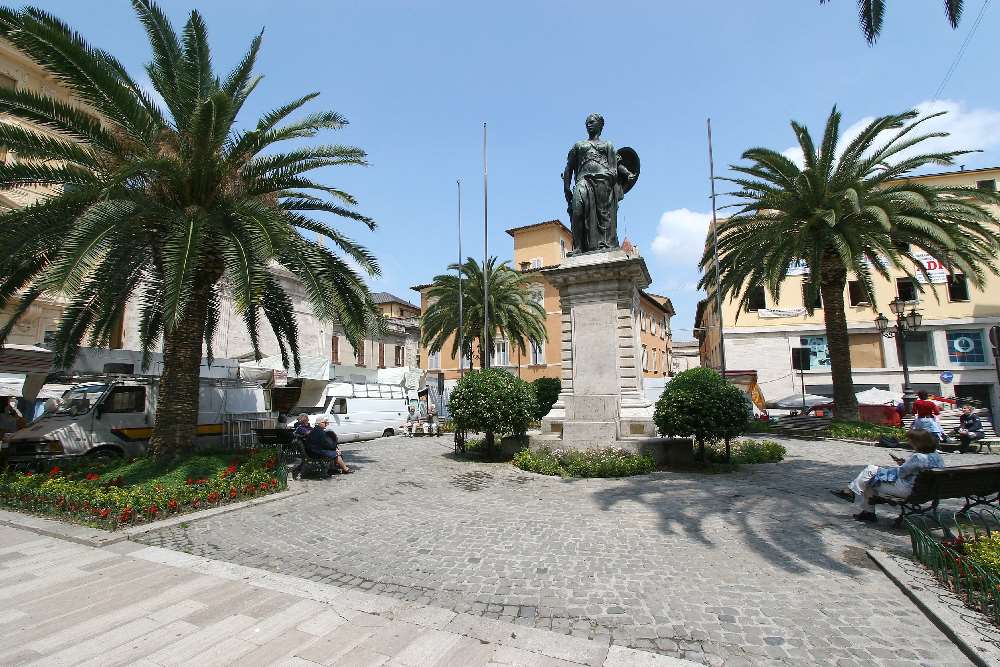 Platz in Ascoli Piceno